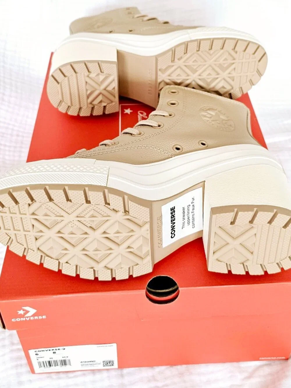 😍 NWT 😍 Converse Chuck 70 De Luxe Heel Weatherized Leather, Tan, Women's 8